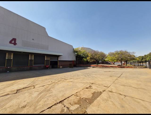 14,389M² WAREHOUSE TO LET IN ALRODE
